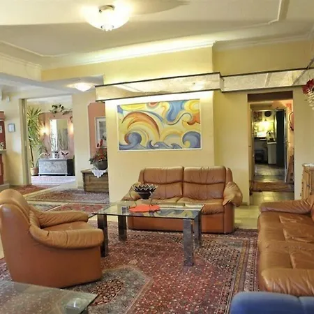 Stadtvilla Boutiquehotel 3* שלאדמינג