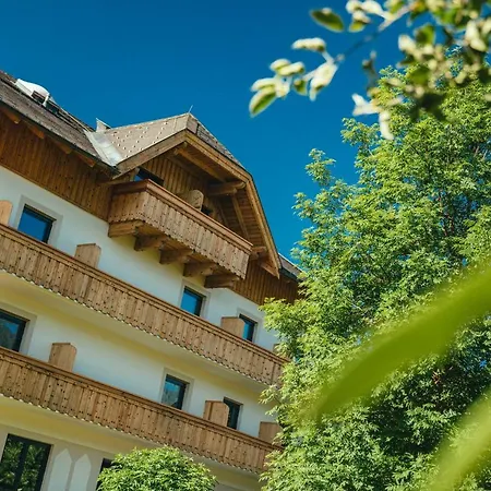 Stadtvilla Boutiquehotel 3* 斯拉德明