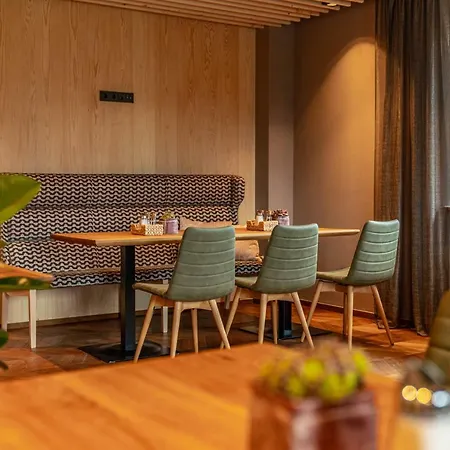 Stadtvilla Boutiquehotel שלאדמינג
