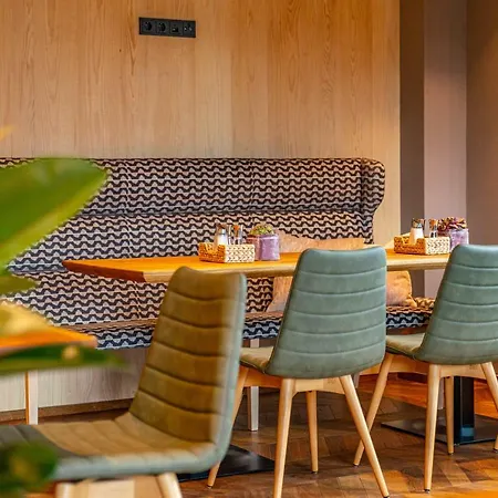 Stadtvilla Boutiquehotel 3* שלאדמינג